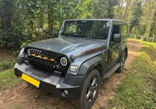 A glimpse of our trusted cab rental fleet.